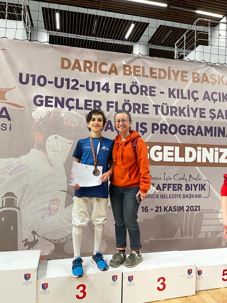 Yazı görseli: Sporcularımız ve Anneleri: Ozan Tunç